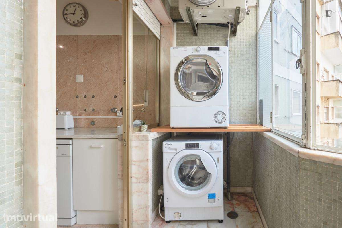 Quarto - localizado em Lisbon - Grande imagem: 3/43