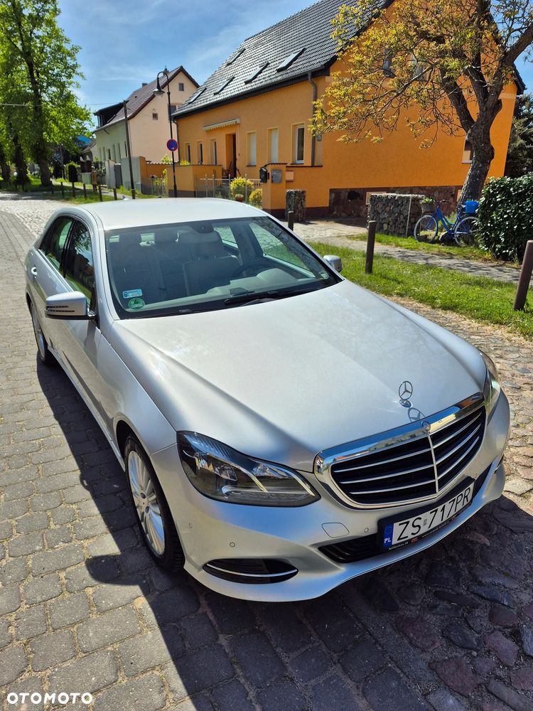 Mercedes-Benz Klasa E 200 BlueTEC 7G-TRONIC Elegance - 2