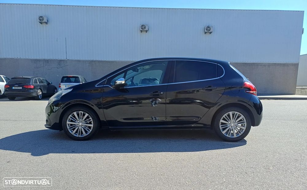 Peugeot 208 1.6 BlueHDi Style - 16