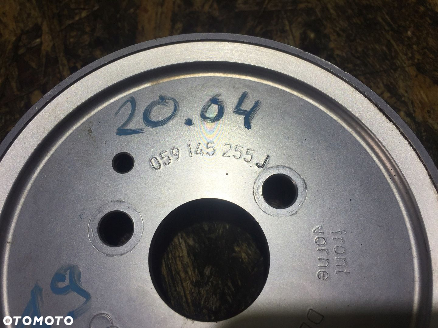 AUDI A8 D4 KOŁO PASOWE POMPY 059145255J - 3