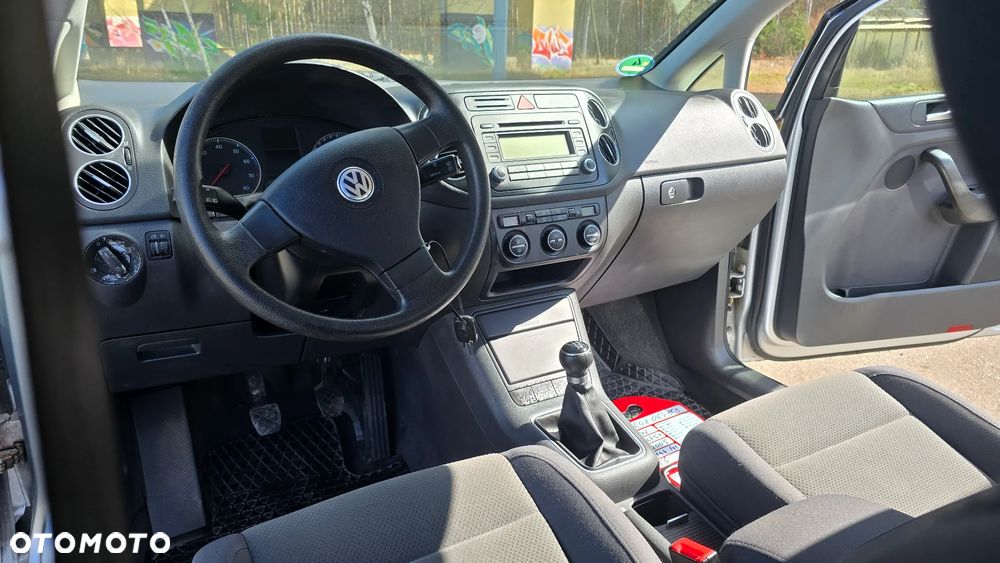 Volkswagen Golf Plus 1.6 Comfortline - 23