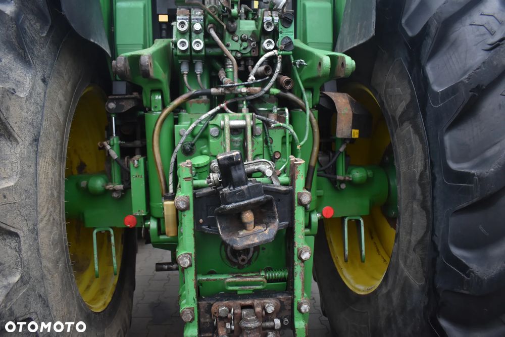 John Deere 7430 - 15