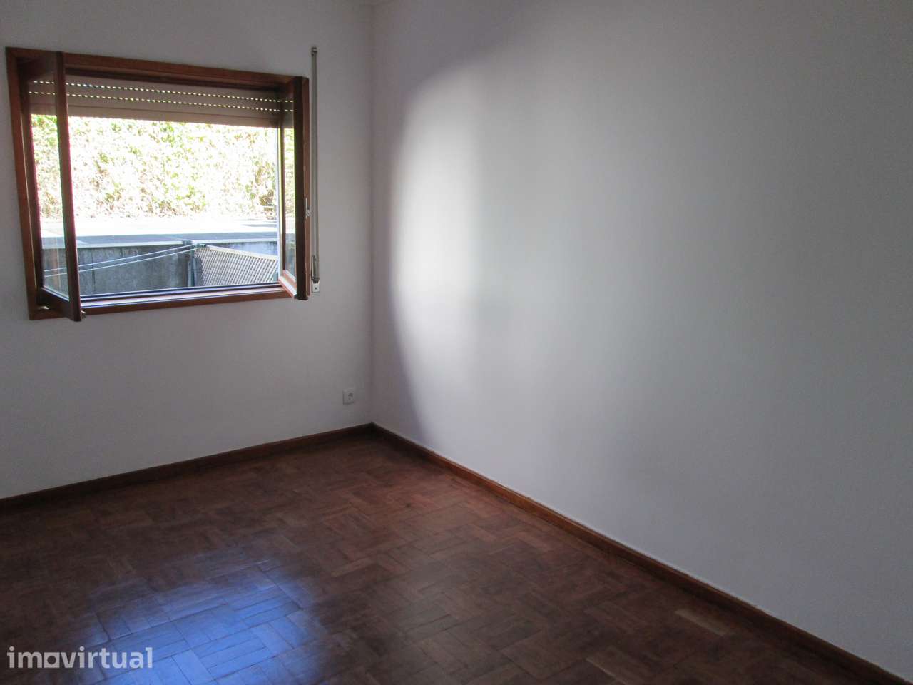 Apartamento T1 na Senhora da Hora - Grande imagem: 3/9