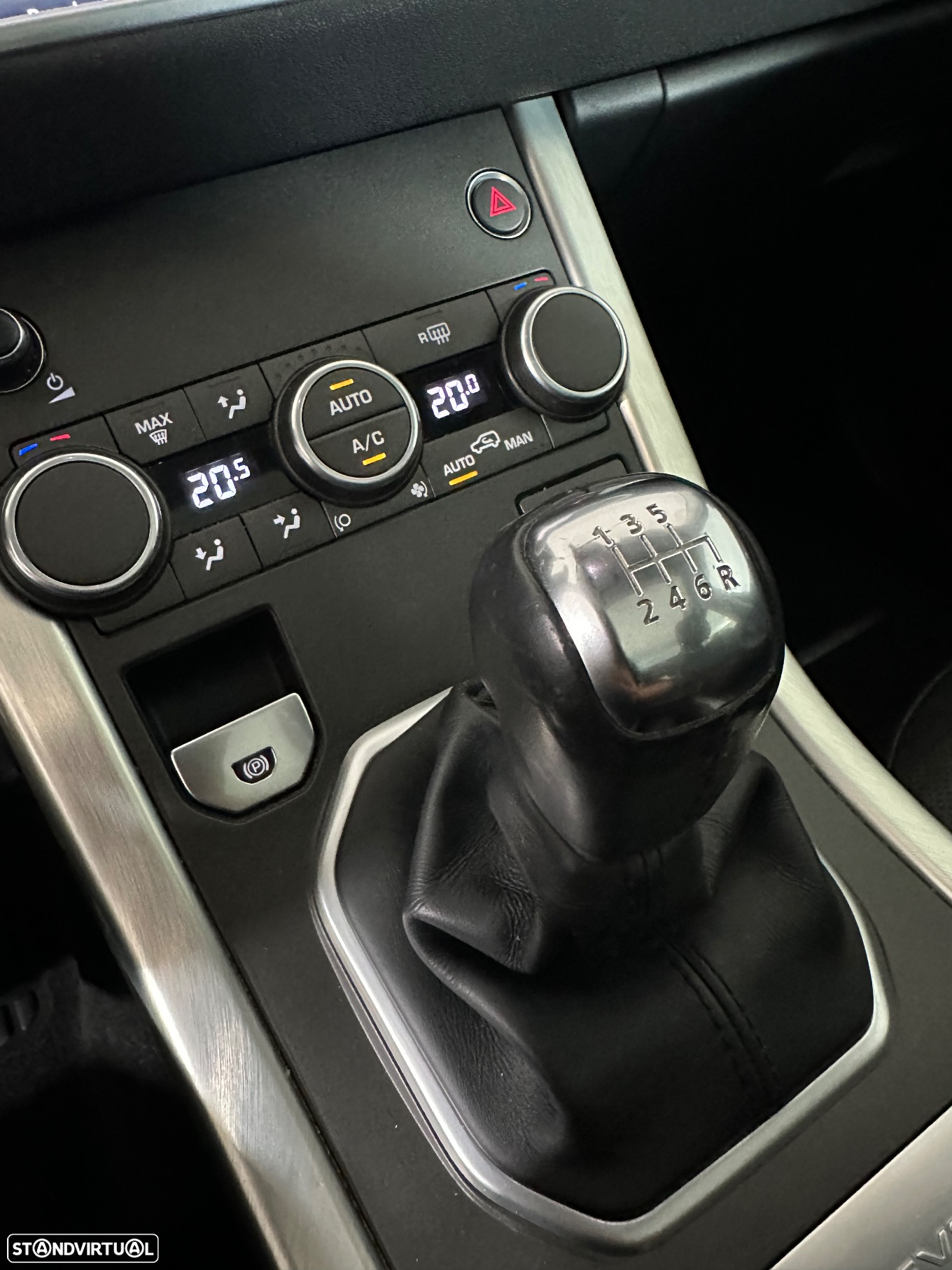 Land Rover Range Rover Evoque 2.0 eD4 SE Dynamic - 17