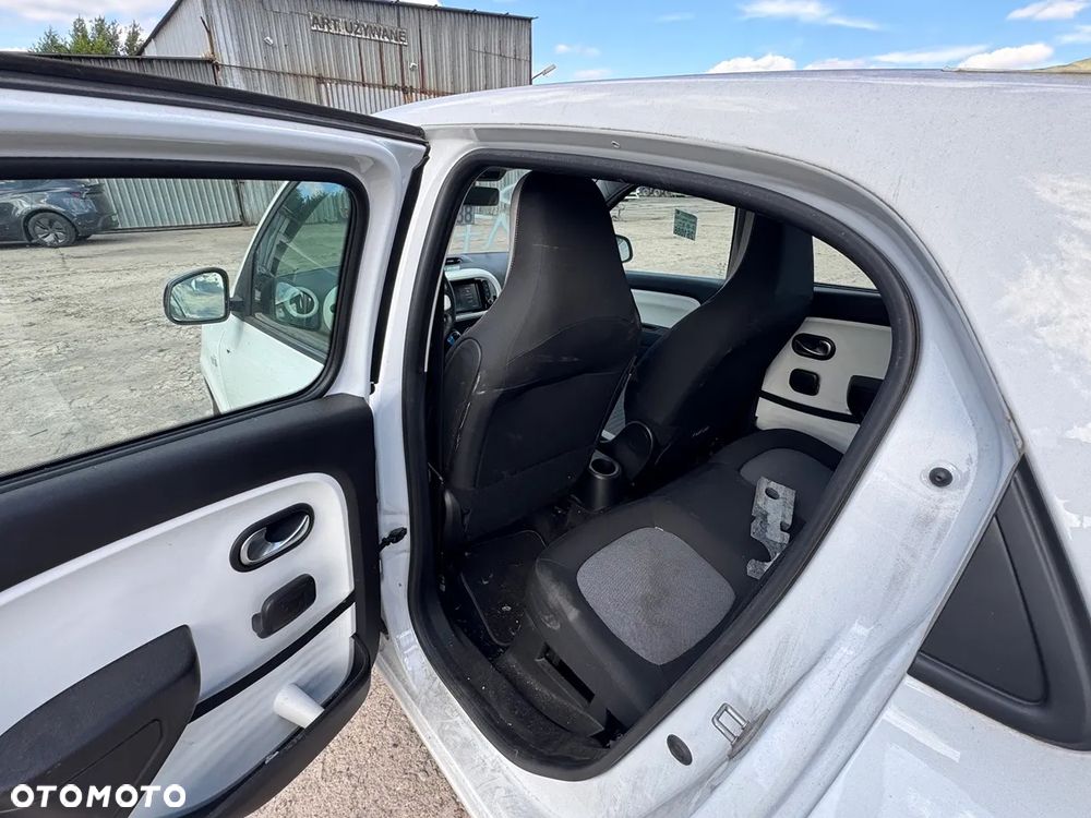 Renault Twingo SCe 65 URBAN NIGHT - 12