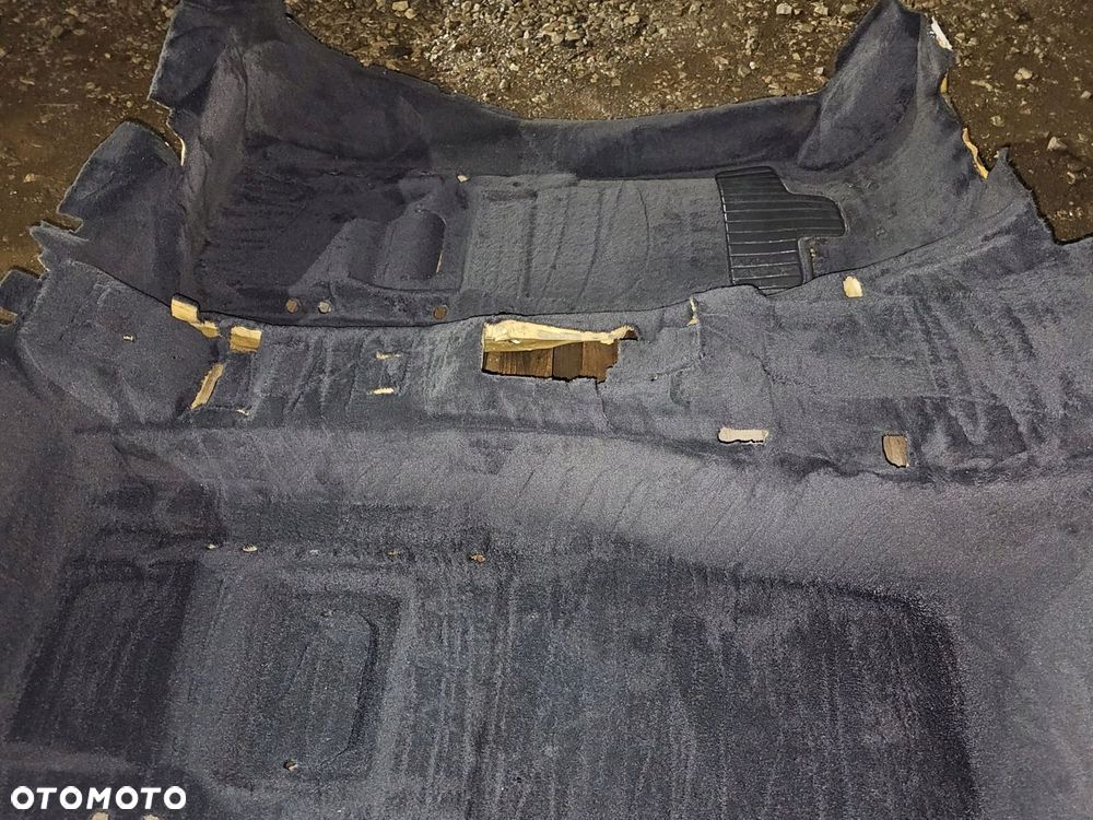 DYWAN WYKŁADZINA BMW 8 E31 840 850 CZARNY - 2