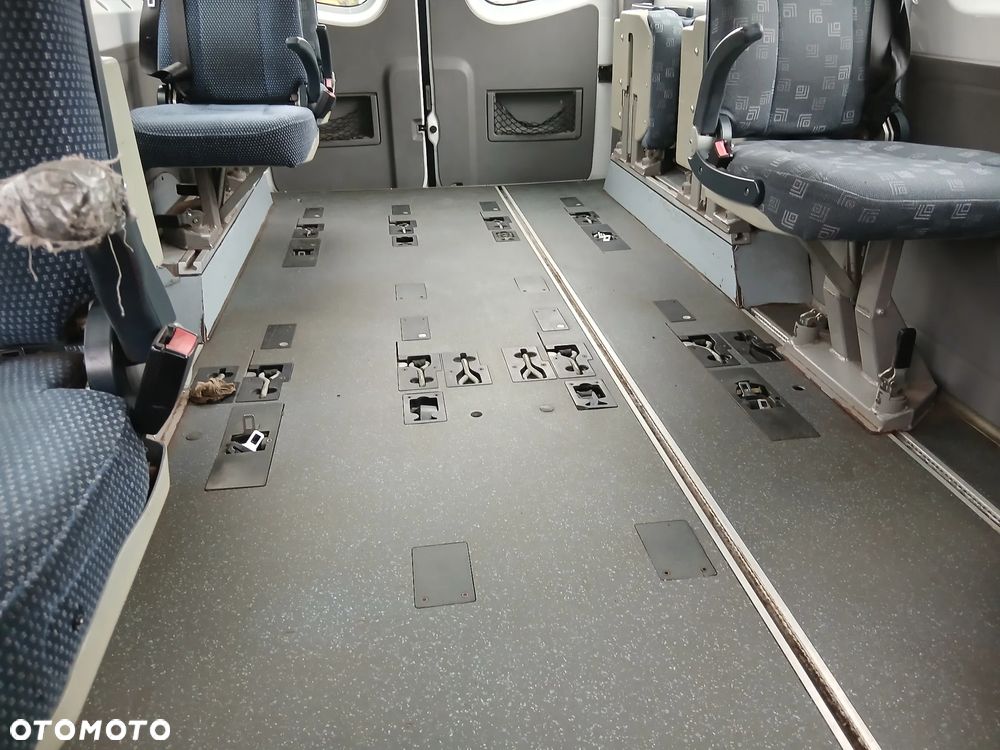 Mercedes-Benz SPRINTER - 20