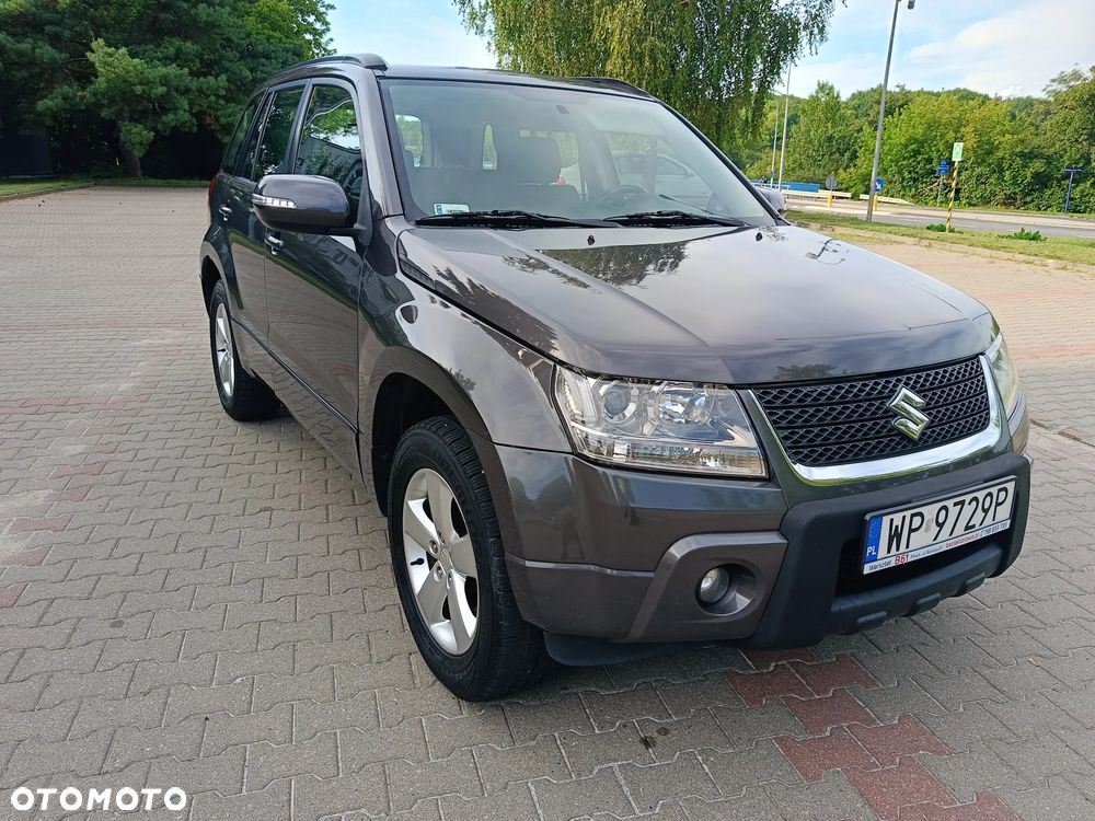 Suzuki Grand Vitara 2.0 - 25