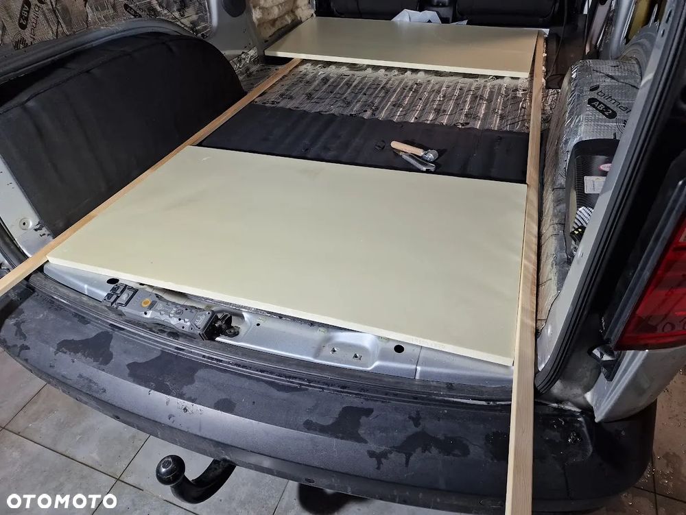 Volkswagen caddy - 15