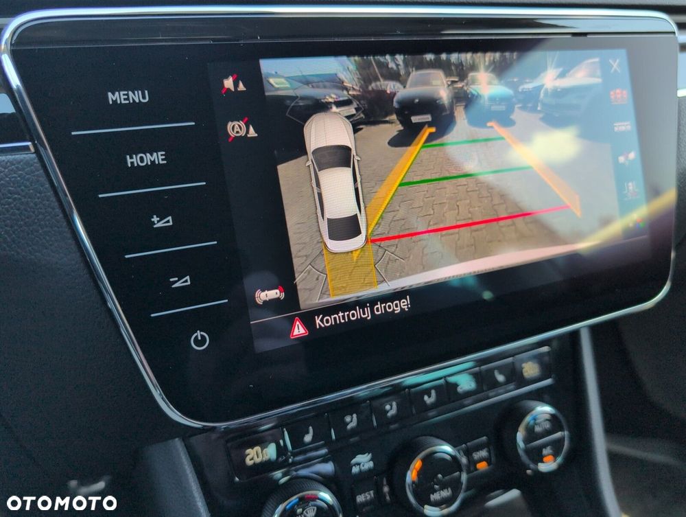 Skoda Superb 2.0 TDI SCR 4x4 L&K DSG - 27