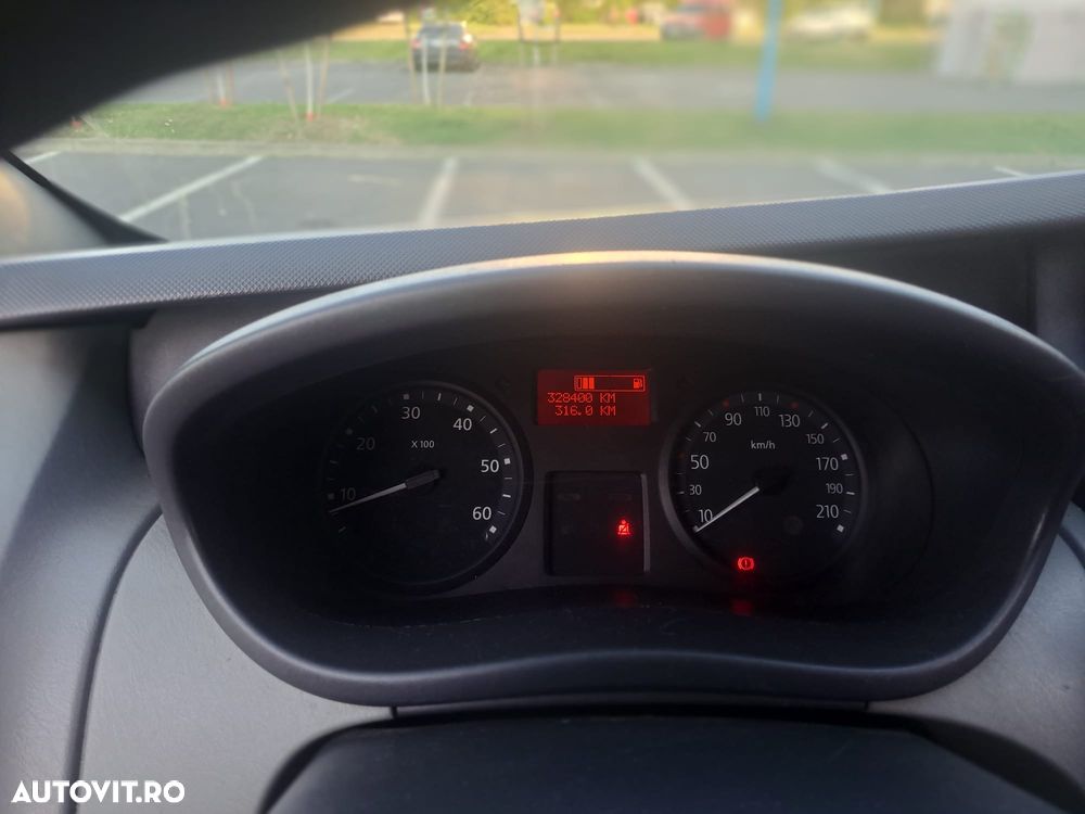 Renault Trafic - 7