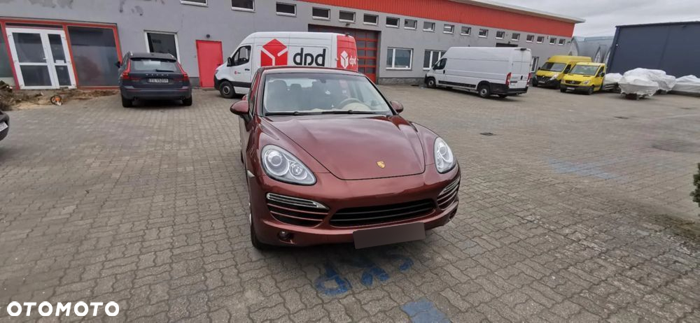 Porsche Cayenne Standard - 2