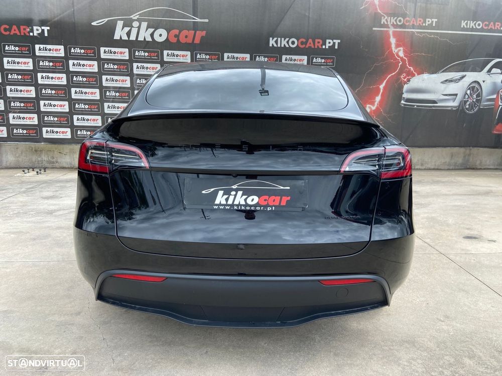 Tesla Model Y Long Range Dual Motor AWD - 6