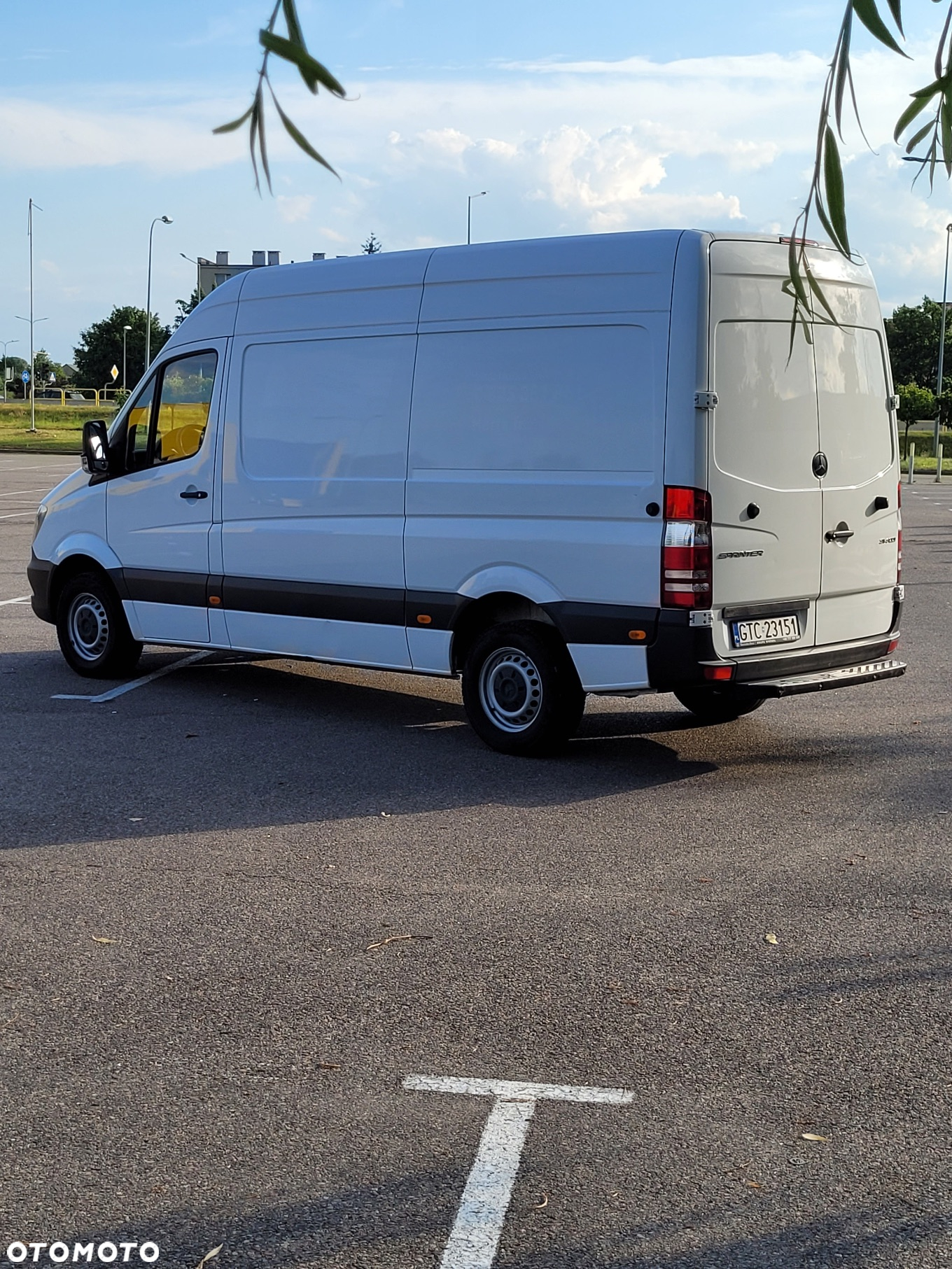Mercedes-Benz SPRINTER - 14