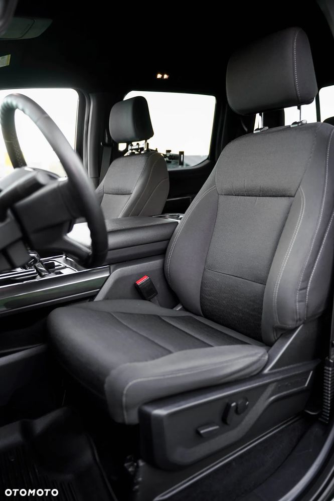 Ford F150 - 8