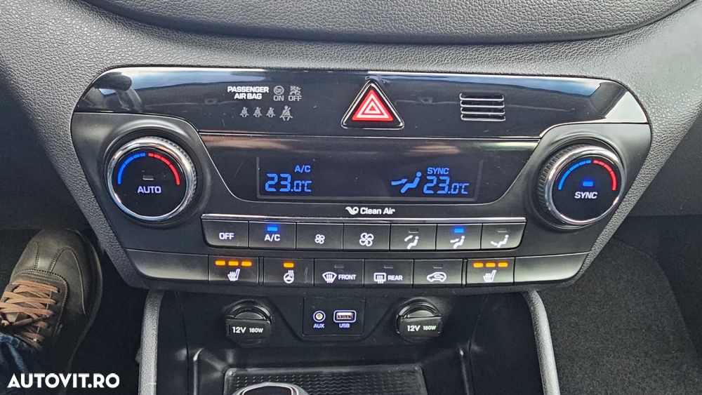 Hyundai Tucson 2.0 CRDI 4WD Automatik Style - 14