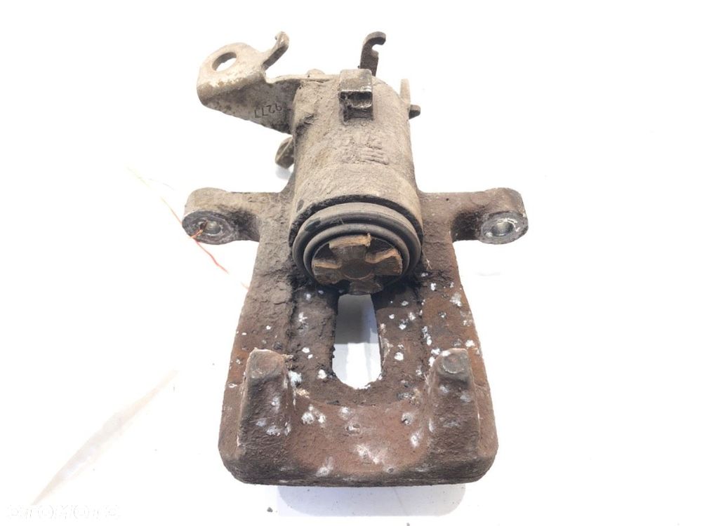 ZACISK PRAWY TYŁ - 57.00 PLN - RENAULT MEGANE III liftback (BZ0/1_, B3_) 2008 - 2022 1.6 16V (BZ1B, - 3