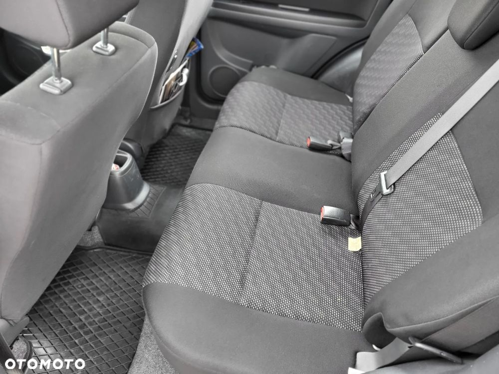 Suzuki SX4 1.6 VVT 4x2 Comfort - 15