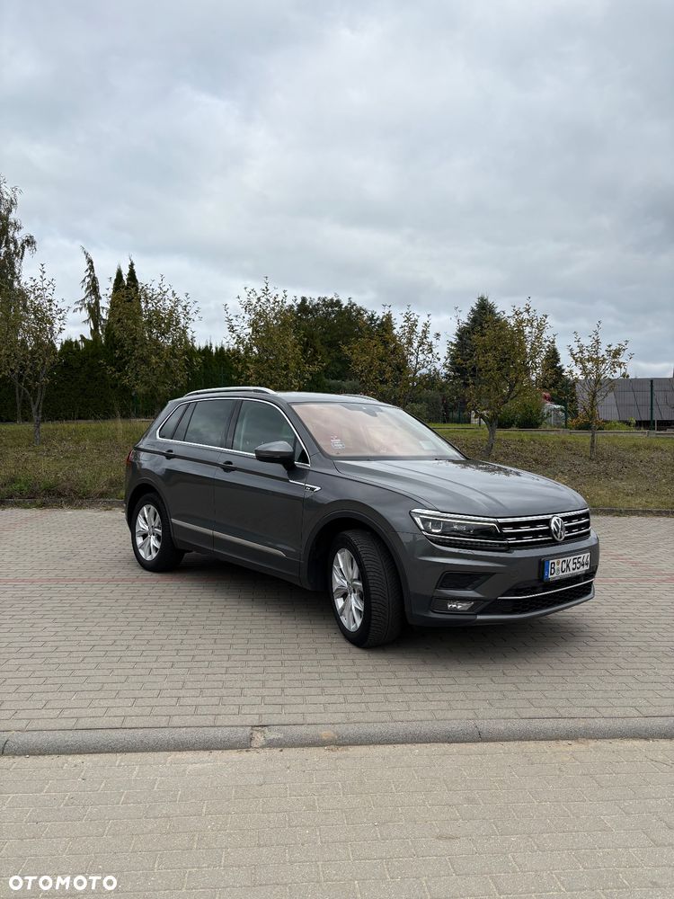 Volkswagen Tiguan - 2