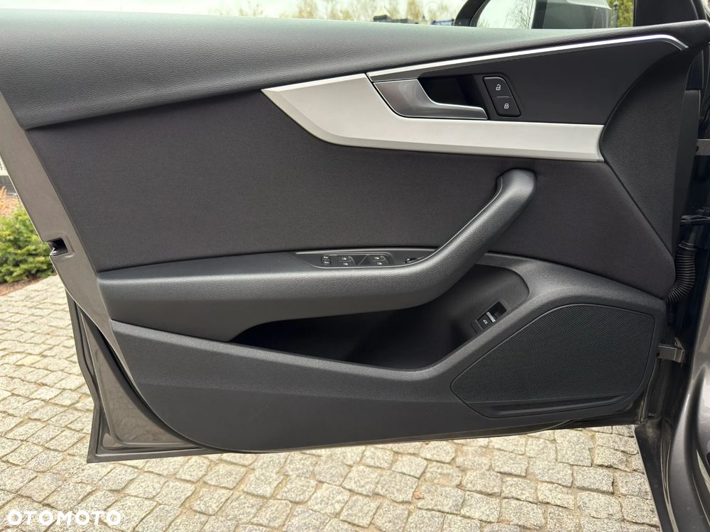 Audi A4 Avant 35 TFSI mHEV S tronic - 28