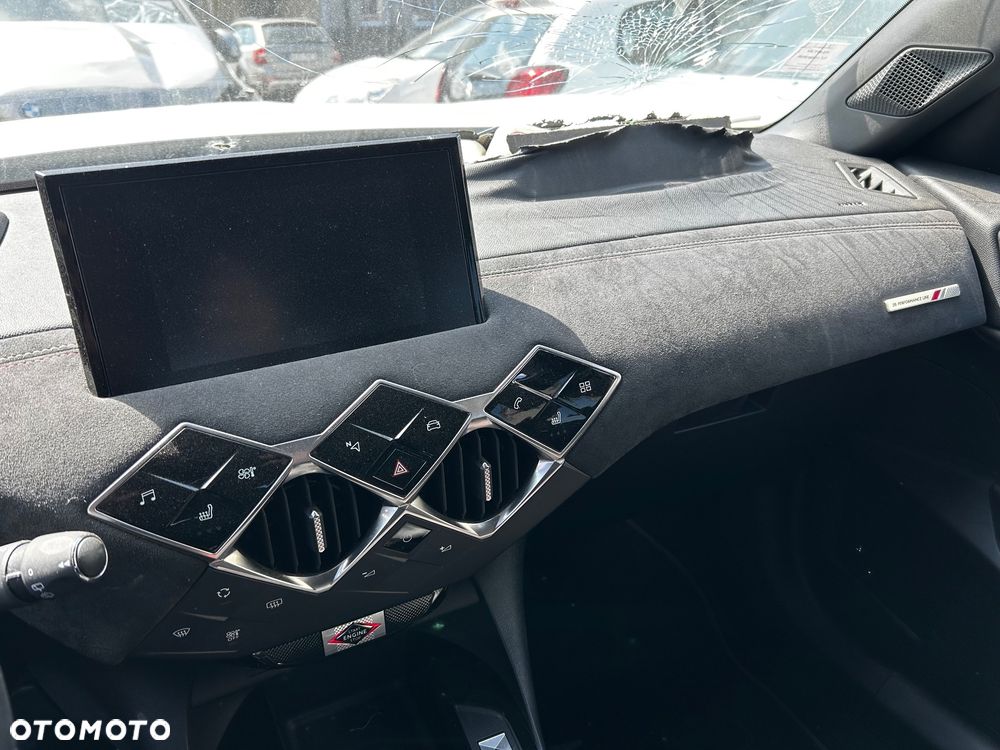 DS Automobiles DS 3 Crossback - 20