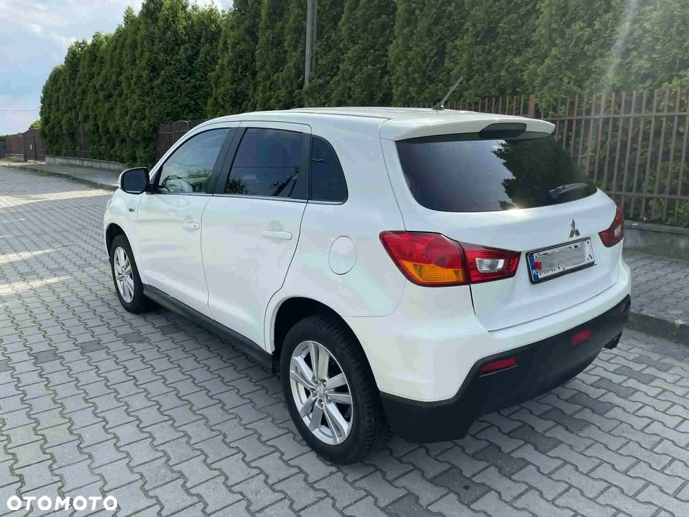Mitsubishi ASX - 2