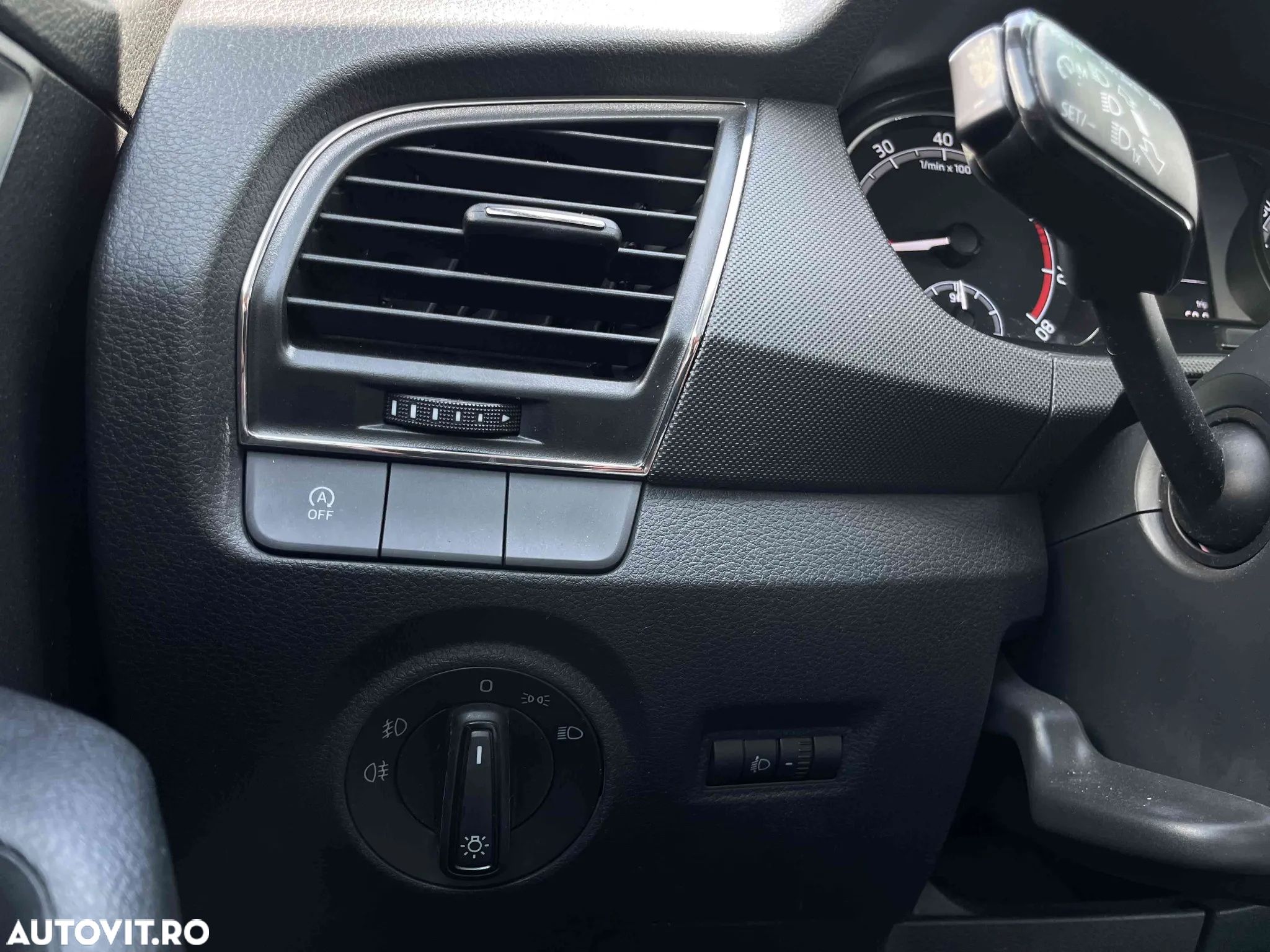 Skoda Fabia - 10
