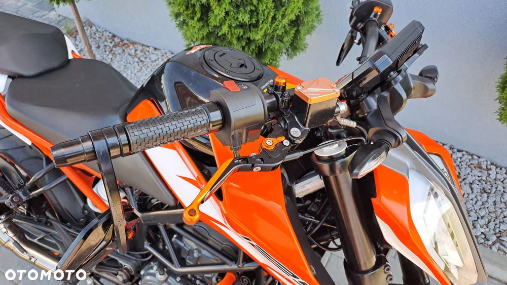 KTM Duke - 21
