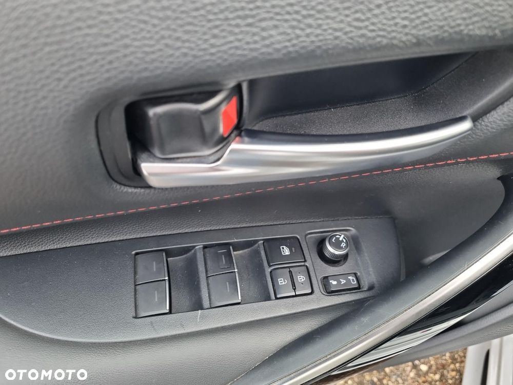 Toyota Corolla 2.0 Hybrid GR Sport - 22