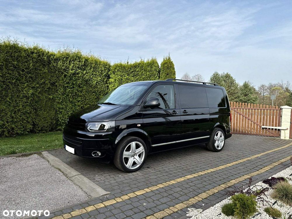 Volkswagen Multivan - 11