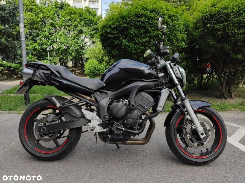 Yamaha FZ6 - 1