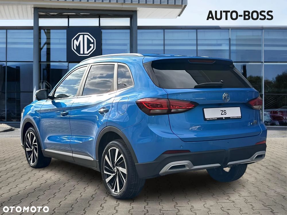 MG ZS 1.5 HEV+ Exclusive - 4