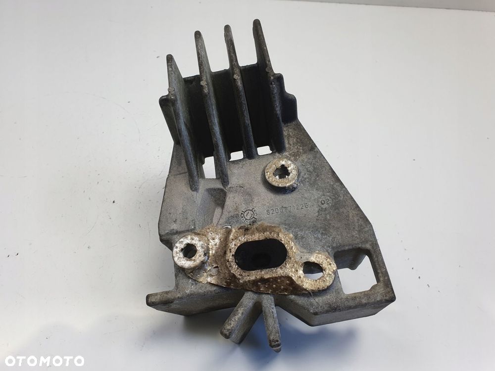 WTRYSKIWACZ Renault Megane III 1.5 DCI _ DPF łapa UCHWYT 8200771226 - 6