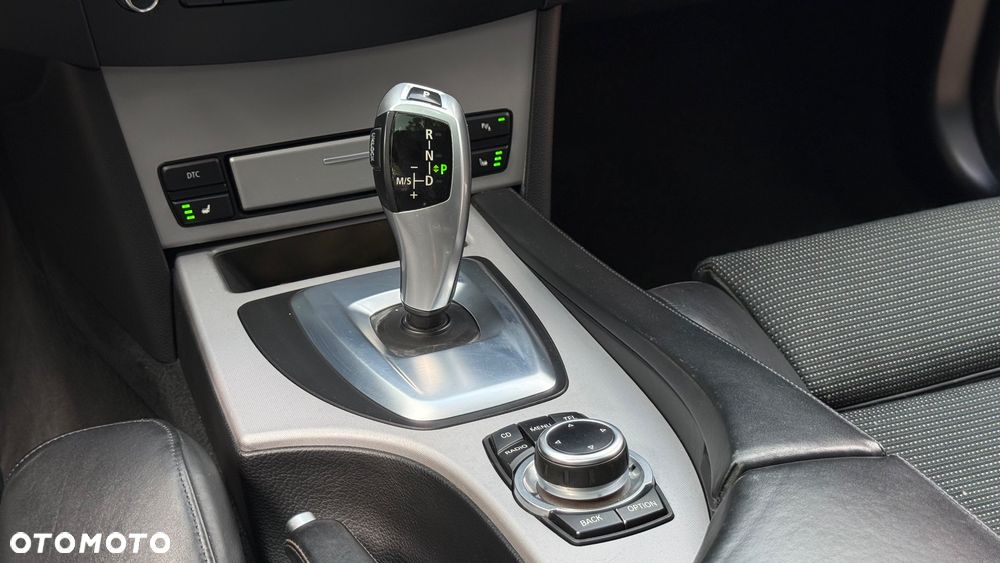 BMW Seria 5 - 32