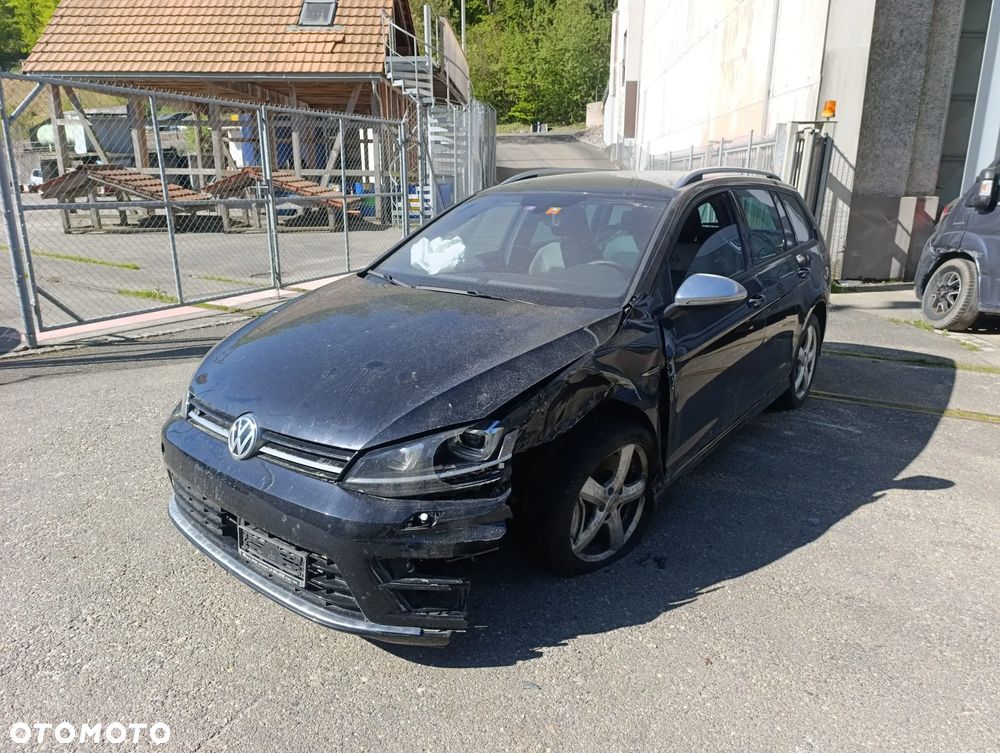 Volkswagen Golf Variant R 4Motion BlueMotion Technology DSG - 4