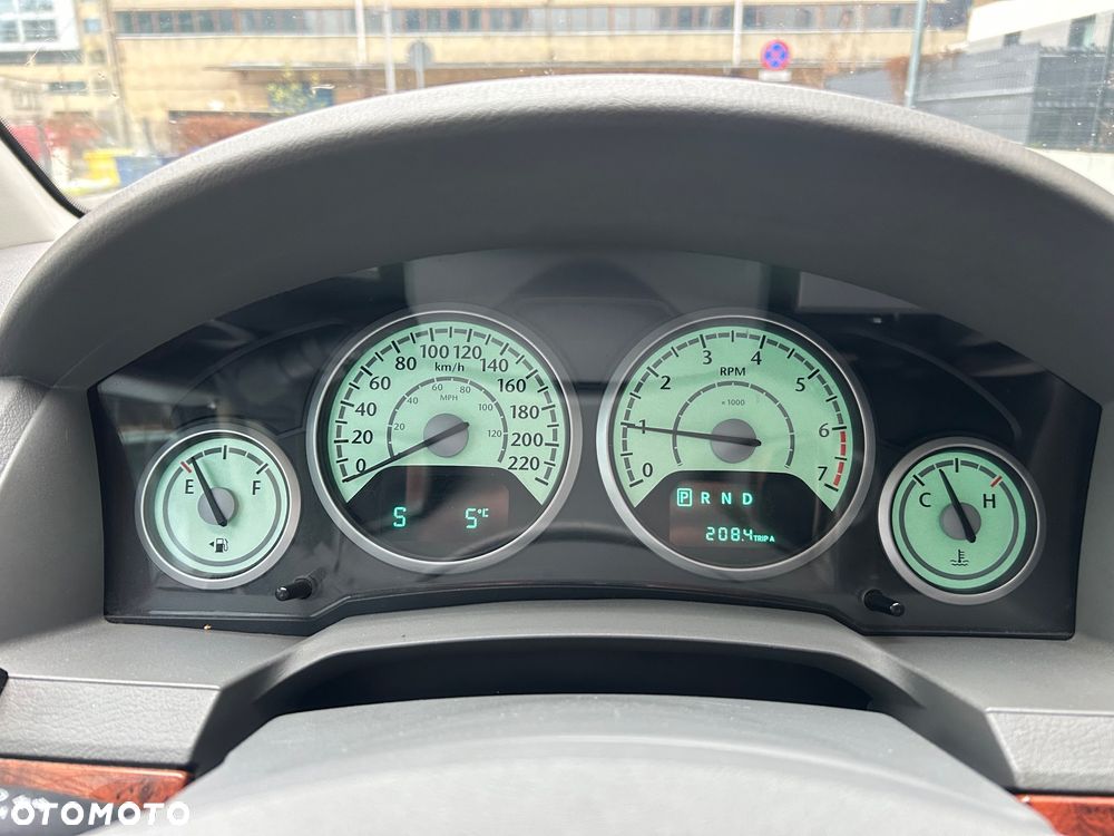 Chrysler Grand Voyager 3.8 V6 Limited - 25