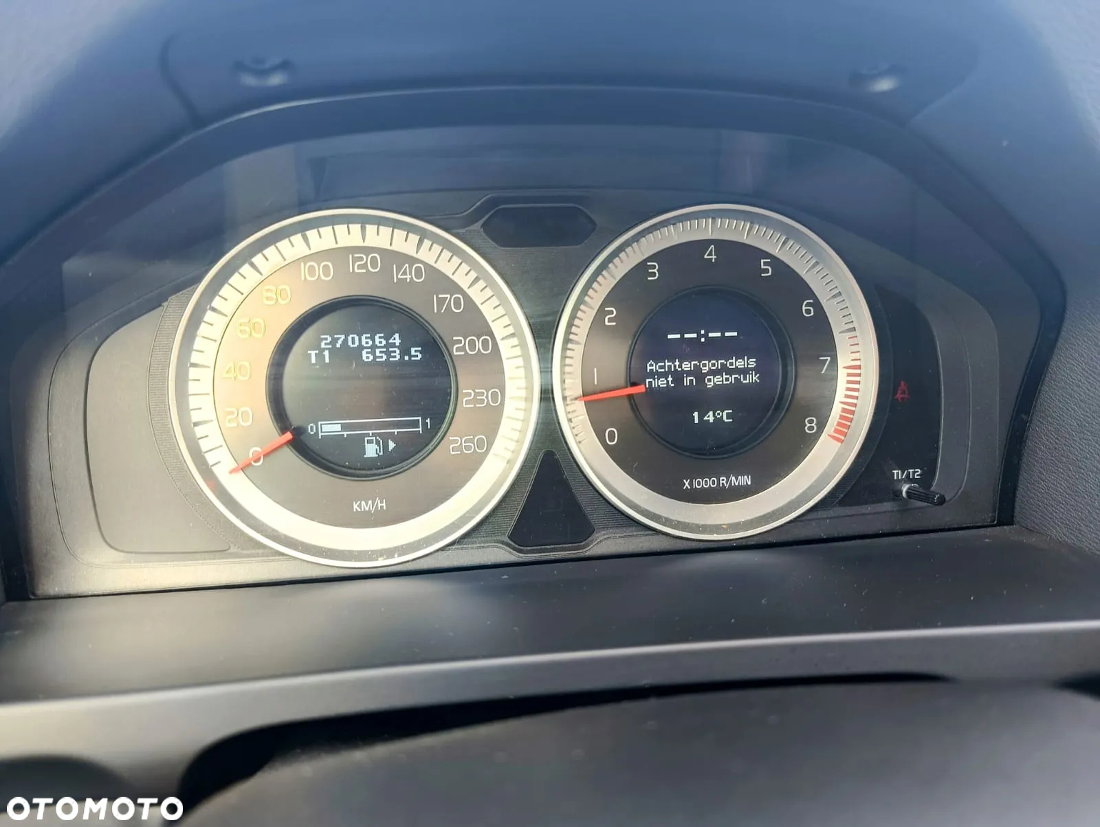 Volvo V60 T3 Momentum - 11