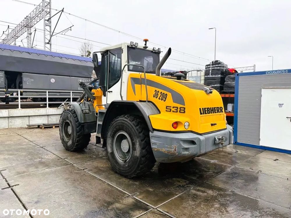 Liebherr L538 - 3