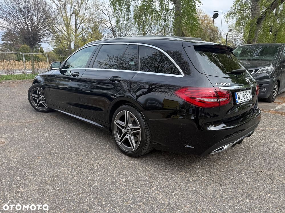Mercedes-Benz Klasa C 300 d 9G-TRONIC - 4