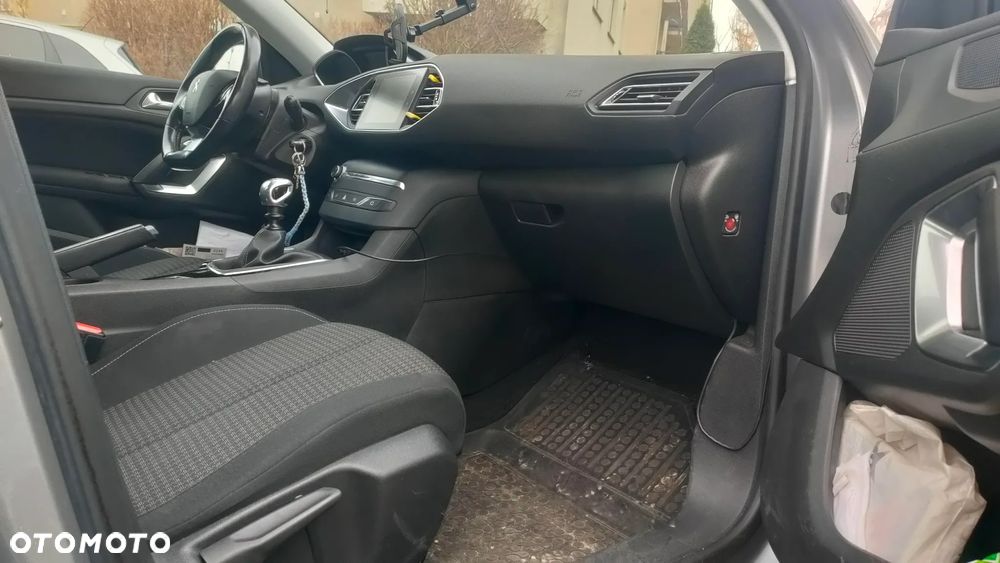 Peugeot 308 1.6 BlueHDi Active S&S - 13