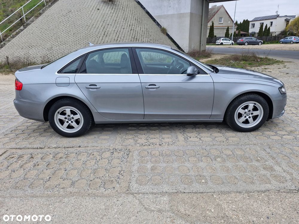 Audi A4 Limousine 2.0 TDI - 6