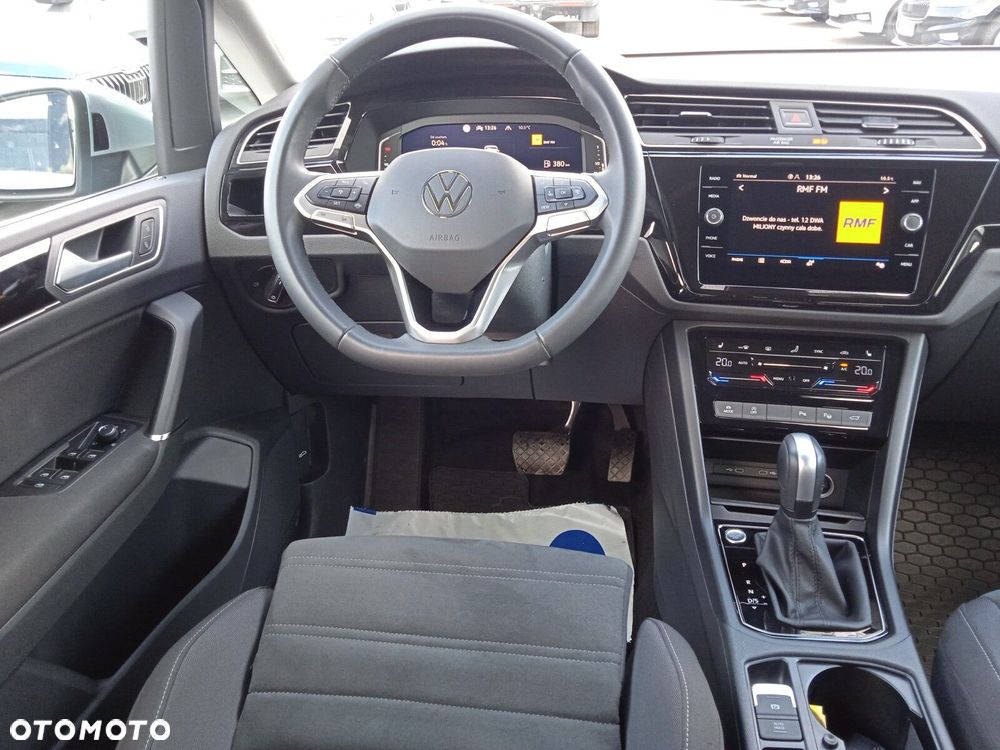 Volkswagen Touran 1.5 TSI EVO Highline DSG - 9