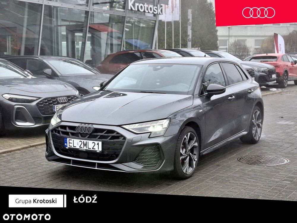 Audi A3 Sportback - 1