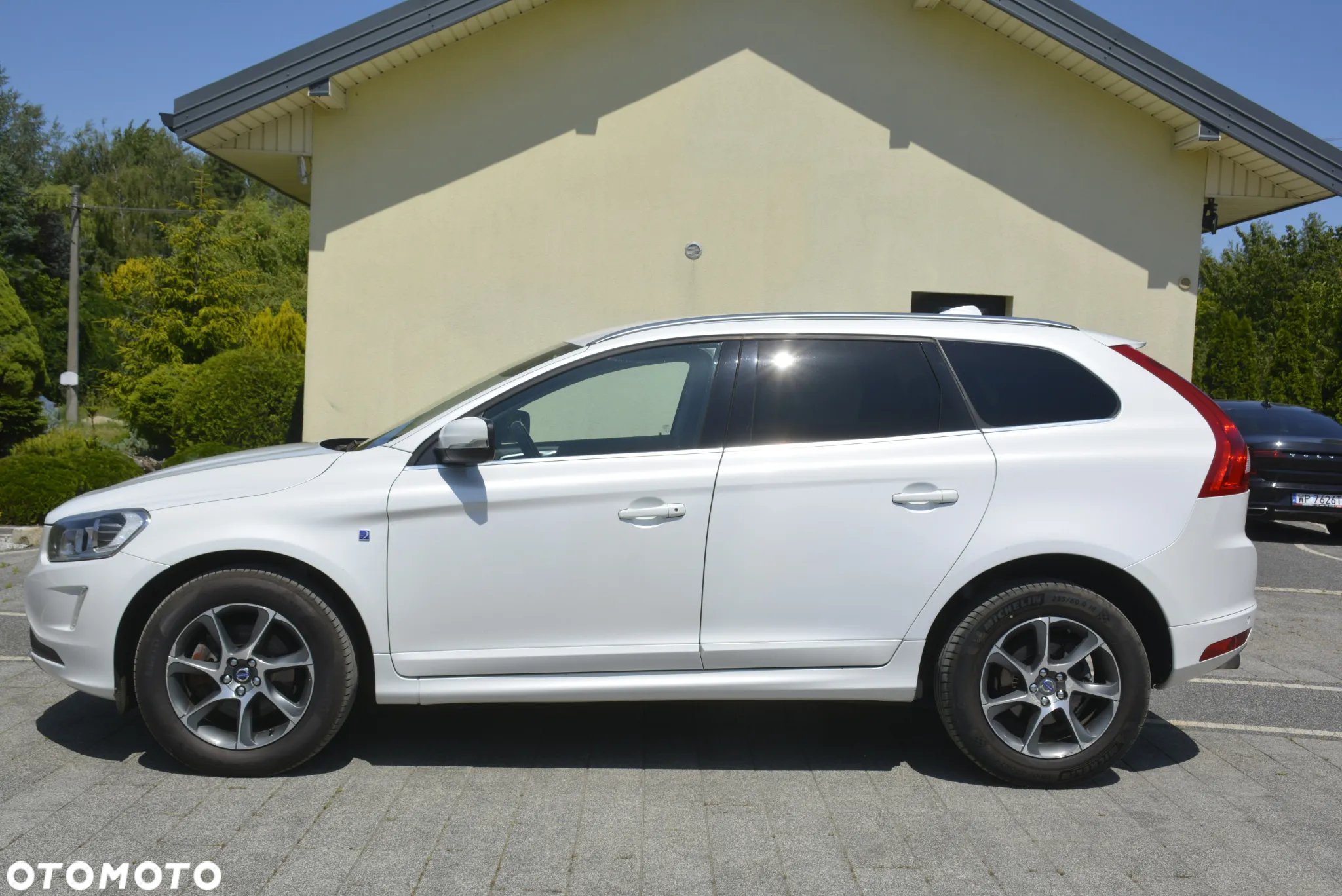 Volvo XC 60 D3 Drive-E Ocean Race - 4