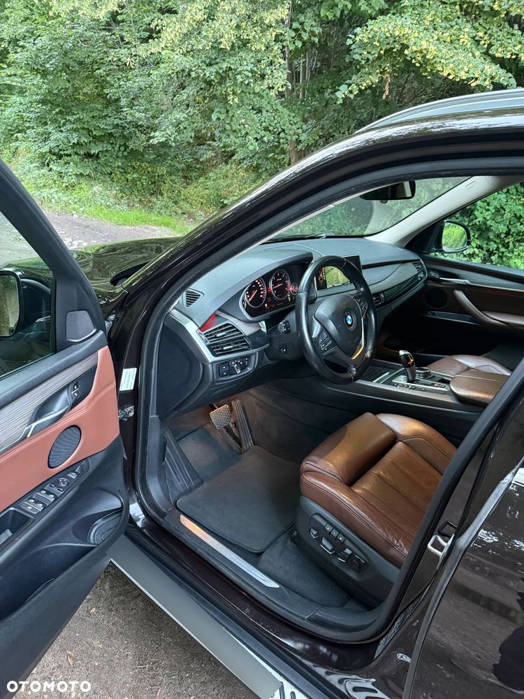 BMW X5 xDrive30d - 14
