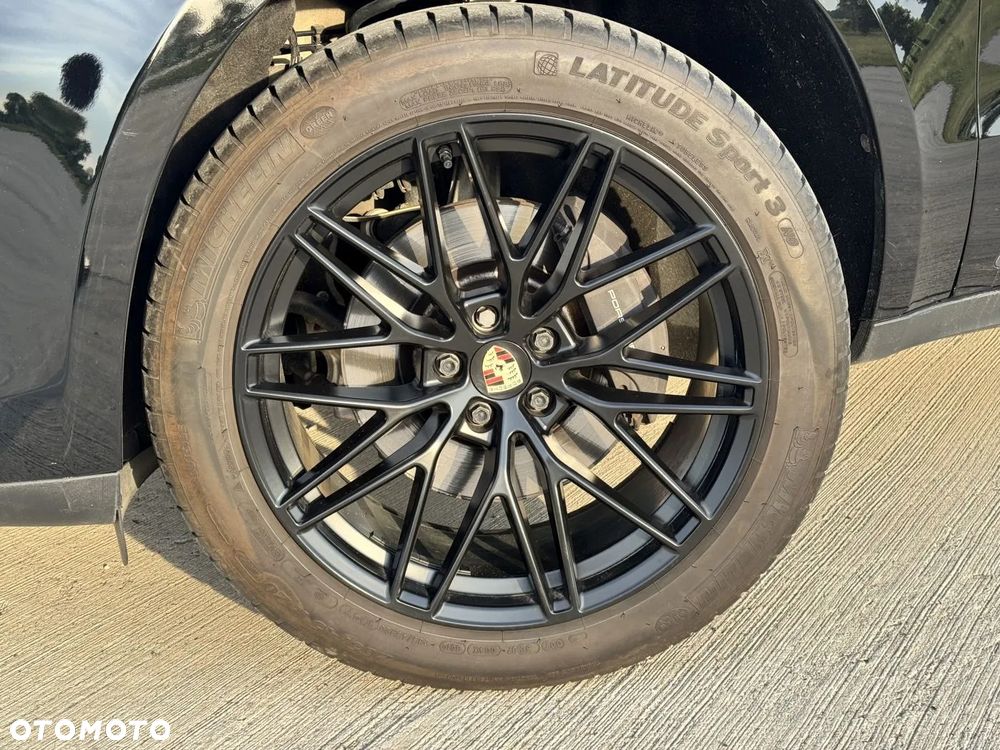 Porsche Macan Standard - 21