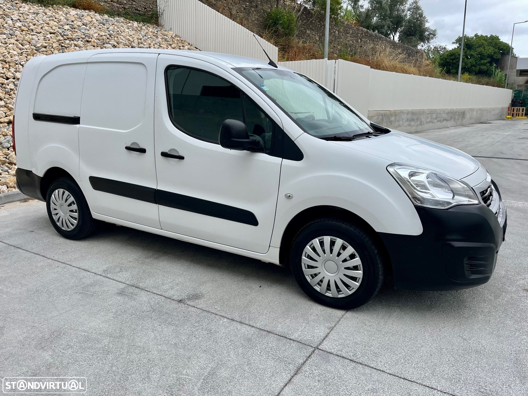 Peugeot Partner 1 6 HDI longa c/ iva dedutível - 3