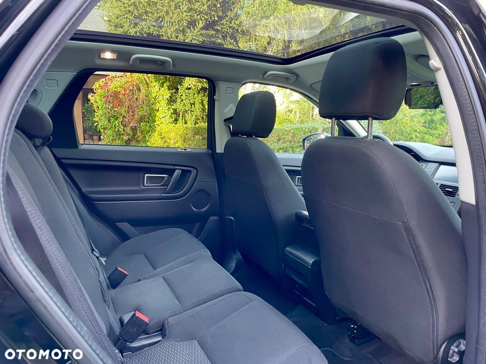 Land Rover Discovery Sport 2.0 D150 - 9