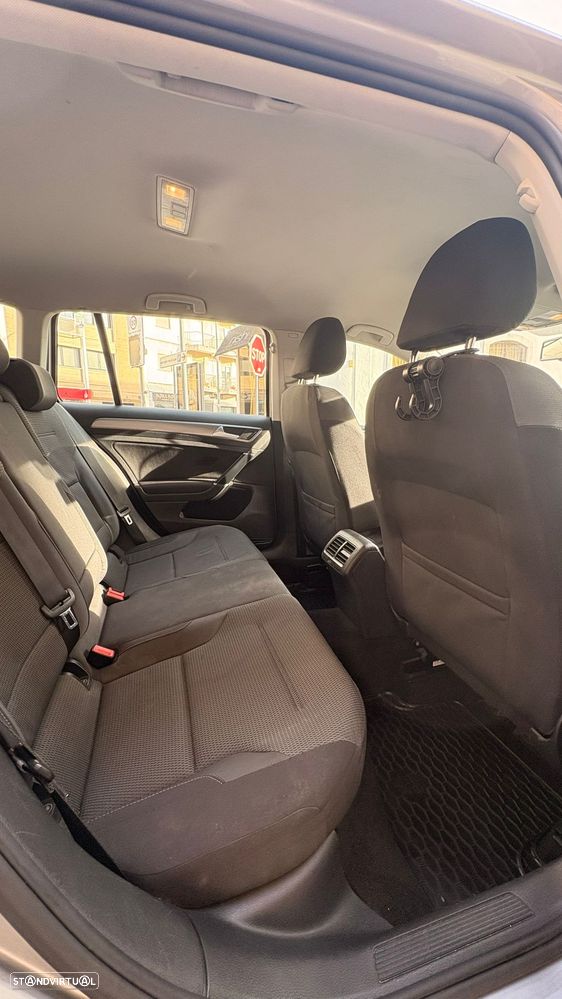 VW Golf Variant 1.6 TDi GPS Edition - 11