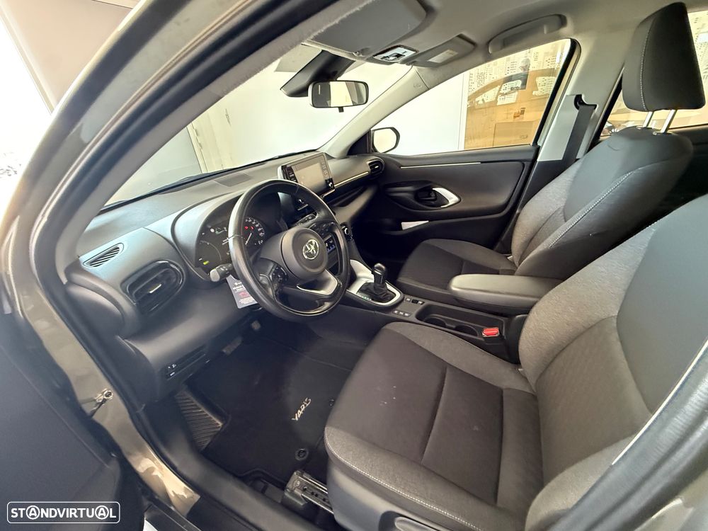 Toyota Yaris 1.5 HDF Comfort Plus - 7